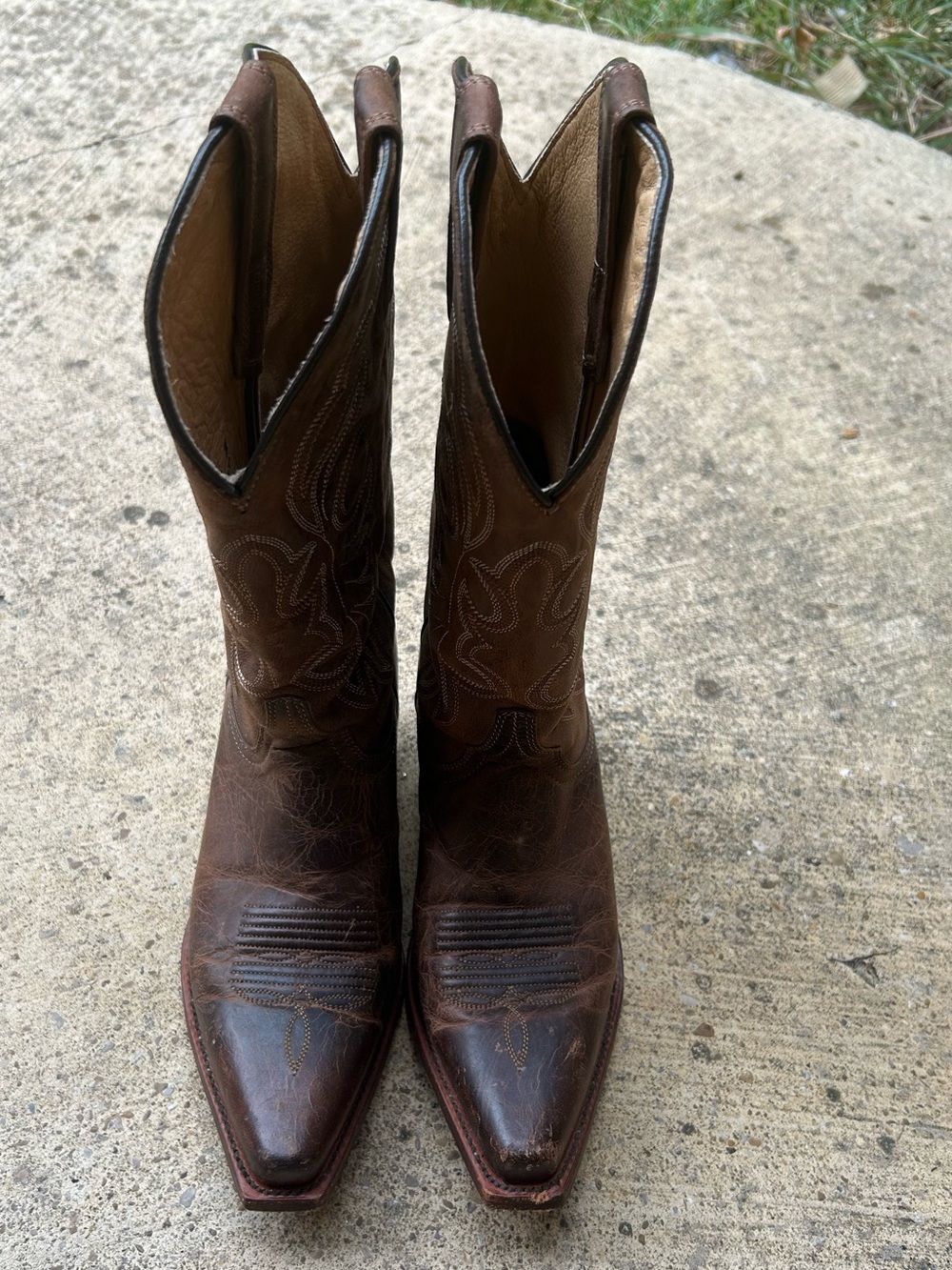 Shyanne Brown Leather Western Pointed-Toe Boots